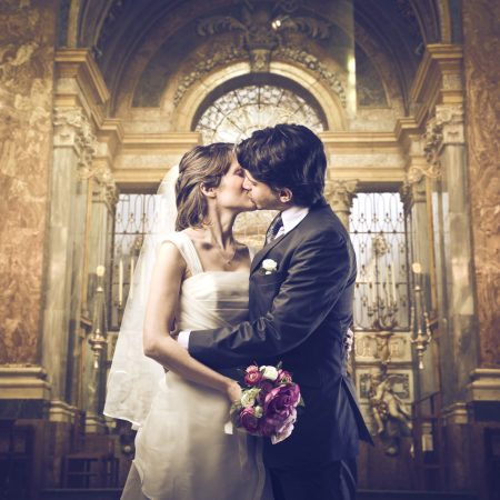 marriage-kiss-2023-11-27-05-33-26-utc